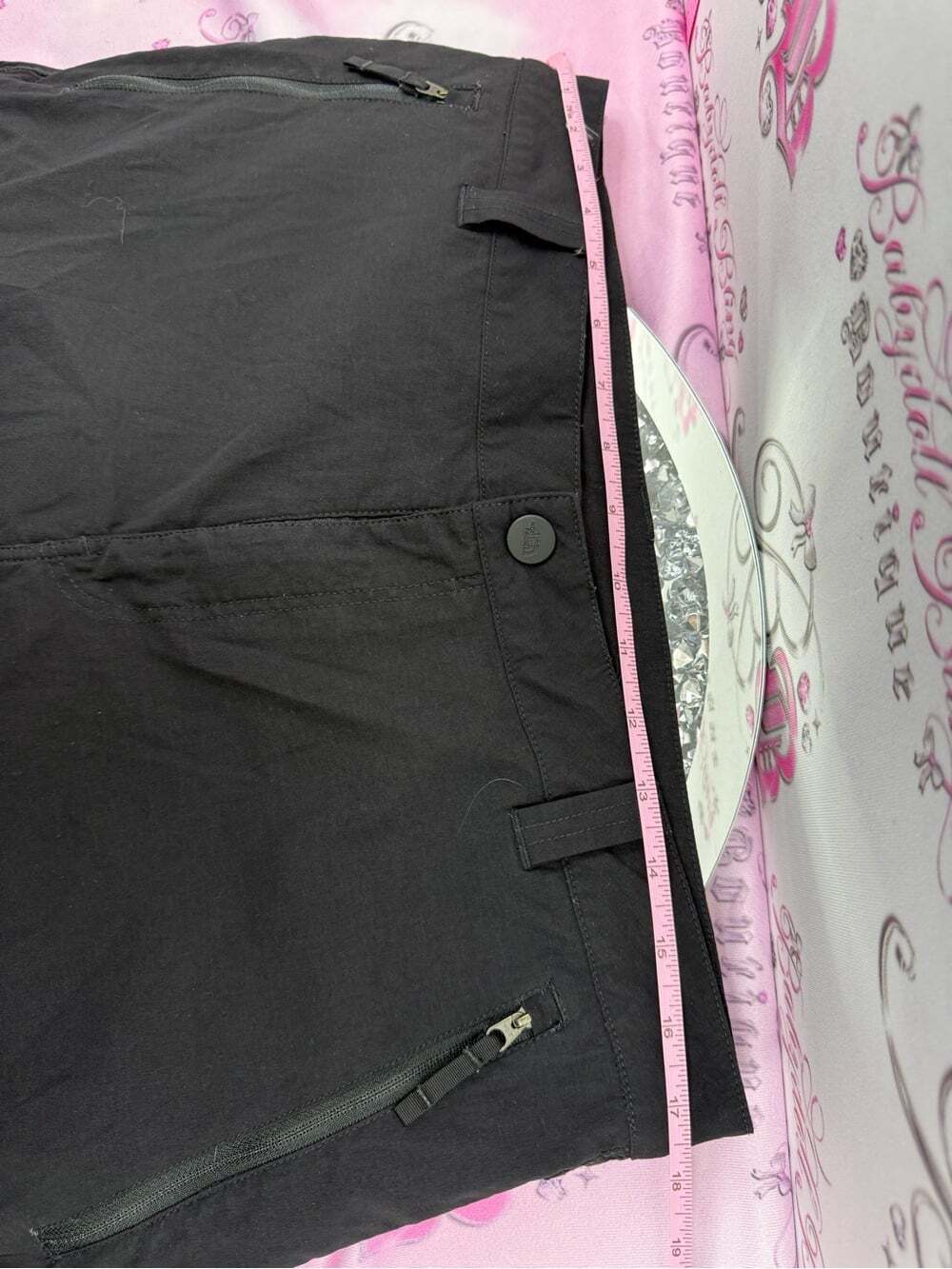 The North Face Men's Black Technical Cargo Pants - Picture 13 of 14
